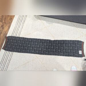 gucci scarf